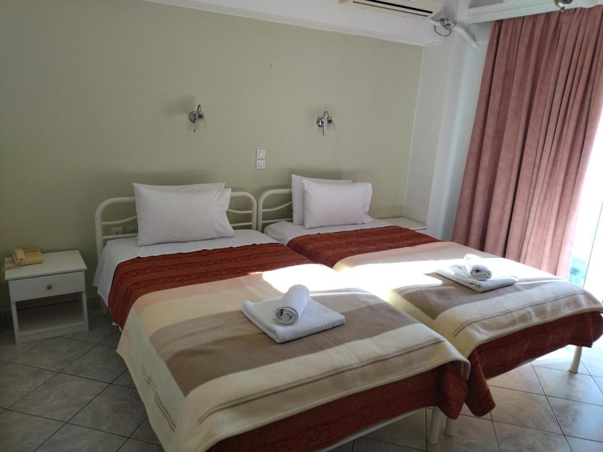 Chrisi Akti Hotel นาฟปาคตอส ห้อง รูปภาพ