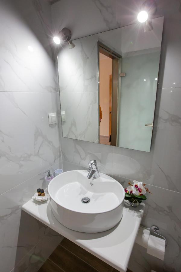 Chrisi Akti Hotel นาฟปาคตอส ภายนอก รูปภาพ